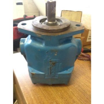 VICKERS HYDRAULIC PUMP MOTOR PVB10-RSY-31-C-11