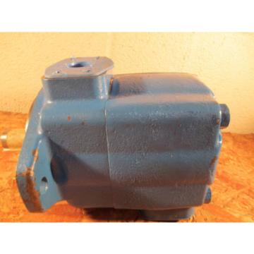 FluiDyne HYDRAULIC PUMP (VICKERS EQUIVALENT) 25V21 A 1A 22R NOS