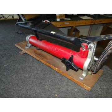 T&amp;B Greenlee Hydraulic Hand / Foot Pump 13586, 9800 PSI