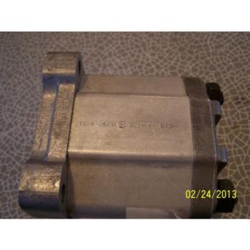 SAUER SUNDSTRAND Hydraulic Gear Pump TSP4-26/11