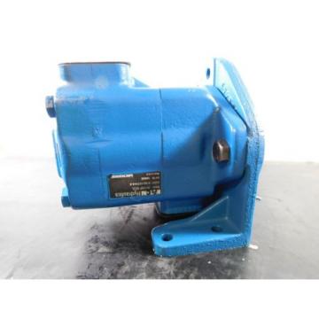 Eaton Vickers, 25V12AF 1A22L, Single Vane Pump, 12 gpm 2500 psi Keyed /0334eIJ4