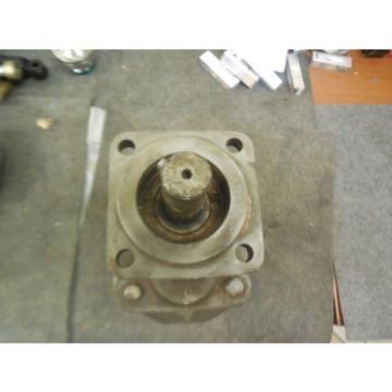 PARKER COMMERCIAL HYDRAULIC PUMP # 313-9122-156