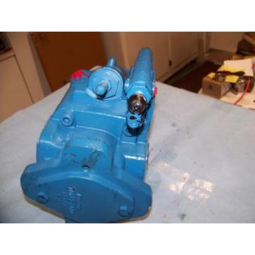 Vickers Eaton Variable Discplacement Hydraulic Pump origin Genuine Original