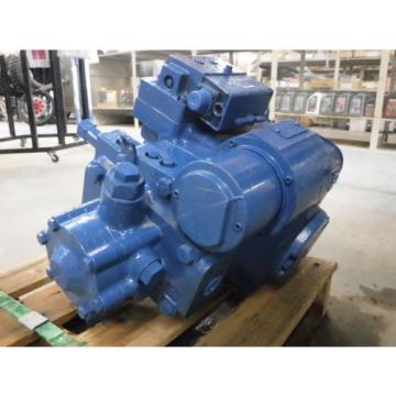 Eaton Hydrostatic Pump 7620-105 Hydraulic Industrial Commercial Pumps Tractor