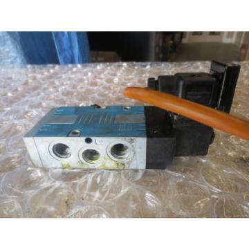 TREE VMC 1000 CNC MACHINE REXROTH PNEUMATIK VALVE 24V 10BAR MAX COIL