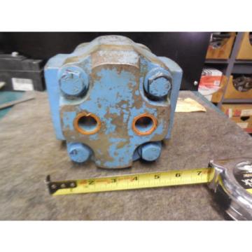 NEW PERMCO HYDRAULIC PUMP # 453874