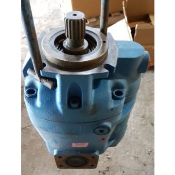 origin Eaton Vickers Hydraulic Piston Pump PVM131MR / 123AL00829A