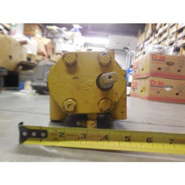 CATERPILLAR HYDRAULIC VALVE 8J2324 # 7J8056