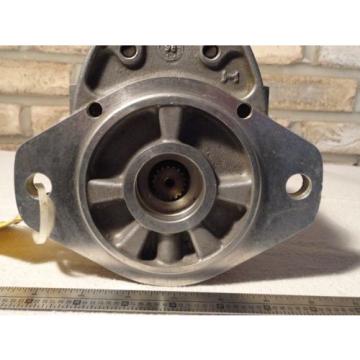 ULTRA HYDRAULIC GEAR PUMP  2648-4998 8024558 MADE IN UK