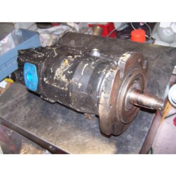 SAUER SUNDSTRAND POSITIVE DISPLACEMENT HYDRAULUIC PUMP MODEL CODE 22-3053