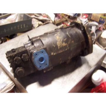 SAUER SUNDSTRAND POSITIVE DISPLACEMENT HYDRAULUIC PUMP MODEL CODE 22-3053