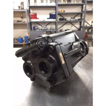 PVB20-RS-20C-11 VICKERS/EATON PISTON PUMP