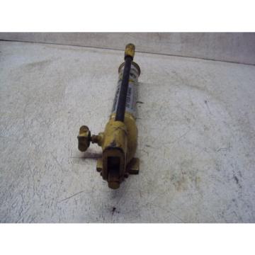 ENERPAC P-14 PUMP  8.650 PSI  MAX BC3C  USED