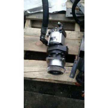 SAUER DANFOSS GEAR PUMP TYPE A31 5L38519160160