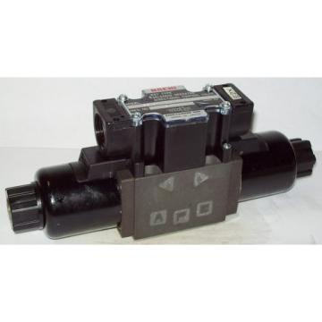 D03 4 Way 4/2 Hydraulic Solenoid Valve i/w Vickers DG4V-3-?N-WL-H 24 VDC