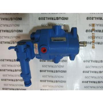 VICKERS / EATON PVB5-RSY-40 HYDRAULIC PUMP Origin