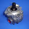 JOHN BARNES APPROX. 3/4&#034; SHAFT DIA. HYDRAULIC PUMP 735591-R *NEW* *JCH* #1 small image