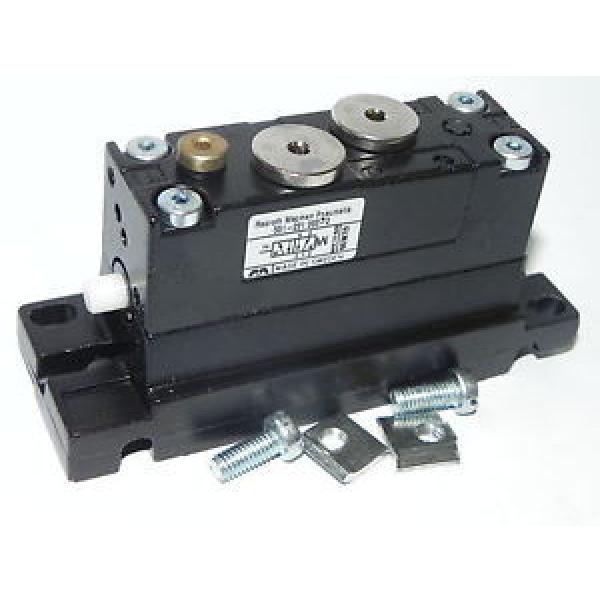 REXROTH 551-221 000-2 96W19 VALVE Origin 551221000 #1 image