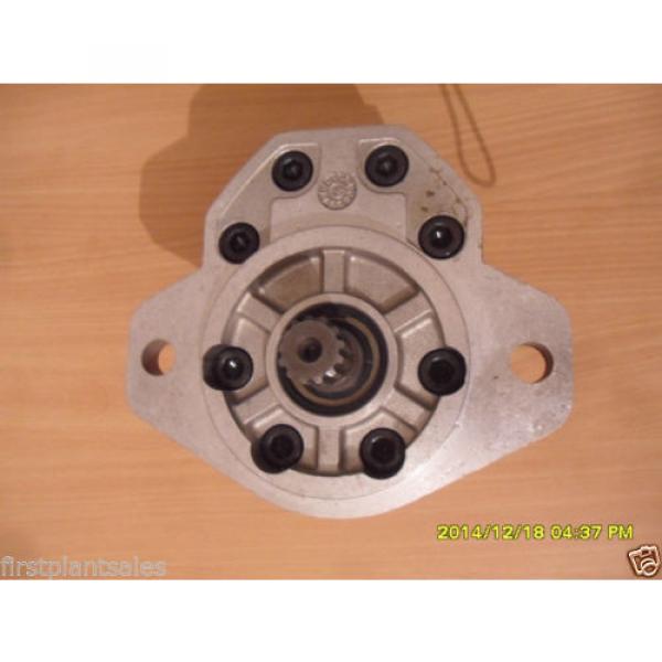 Sauer Danfoss Hydraulic Pump #2 image