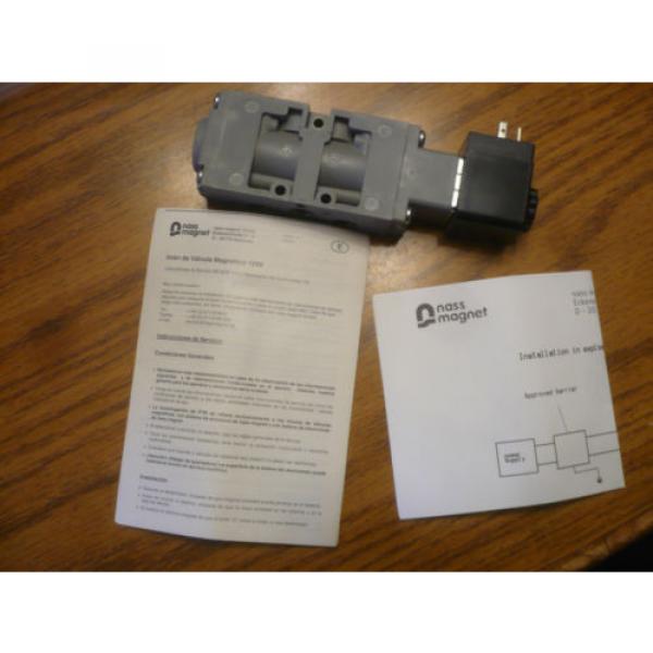 Lot of 18 origin Rexroth B820101034 Solenoid Valve #7 image