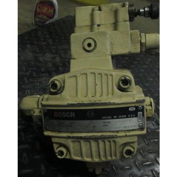 Bosch model 0513400212 pump. #1 image