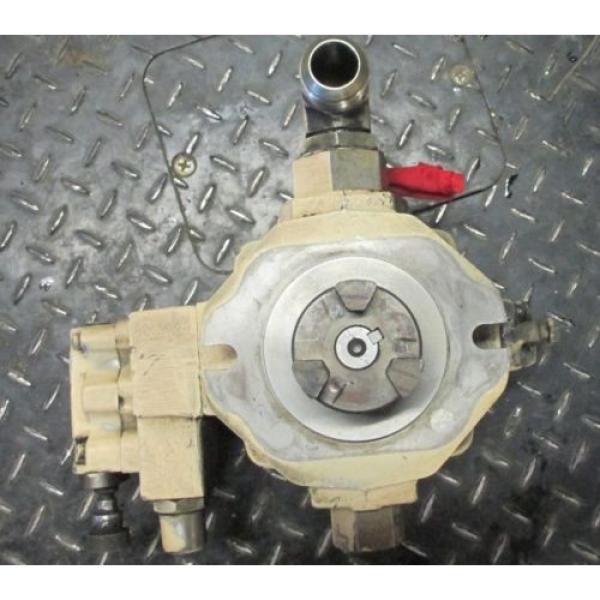 Bosch model 0513400212 pump. #3 image