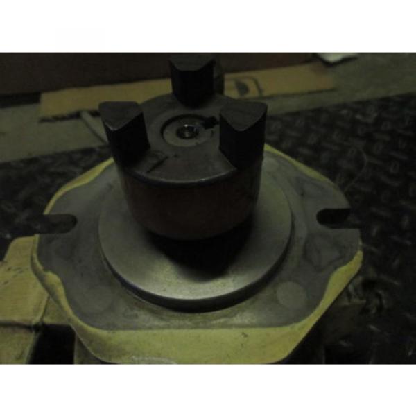 Bosch model 0513400212 pump. #4 image