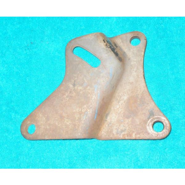 1963 1964 1965 Mustang Falcon Fairlane Comet ORIG 260 289 EATON P/S PUMP BRACKET #2 image