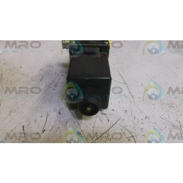 DENISON A3D02 34 151 0201 00B1G0Q379 HYDRAULIC VALVE USED #2 image