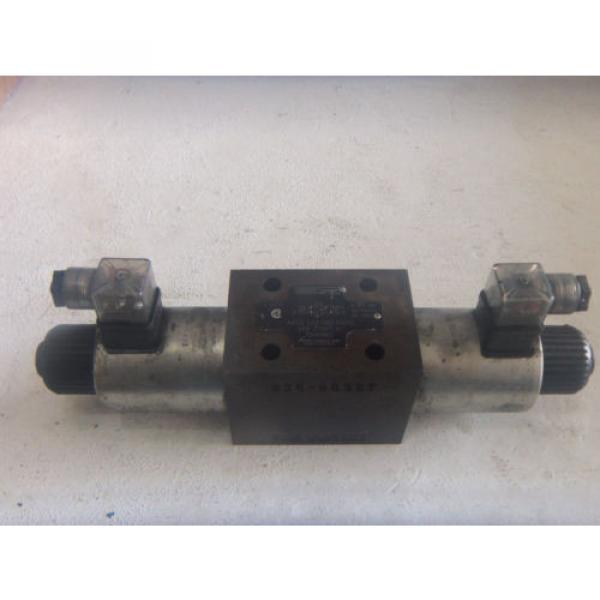 Denison A4D0232080302B1G00 Hydraulic Directional Valve #1 image