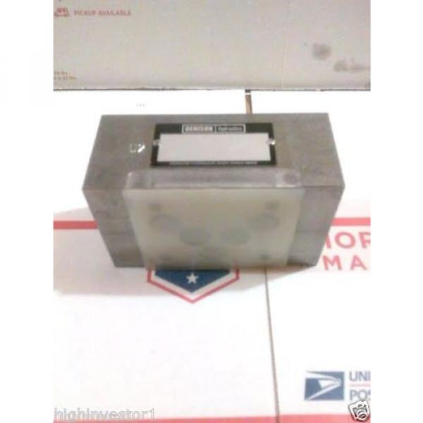 DENISON HYDRAULICS ZRE-B-02-E1, 098-91304-0  STEEL CHECK VALVE #2 image