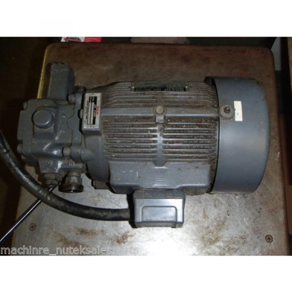 Nachi Varible Vane Pump UVD-1A-A2-15-4-1849B_VDR-1B-1A2-G-22_VDR1B1A2G22 #1 image