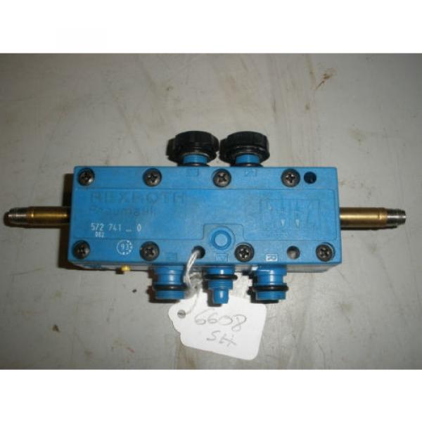 Rexroth Type 572741 Pneumatic Valve #3 image