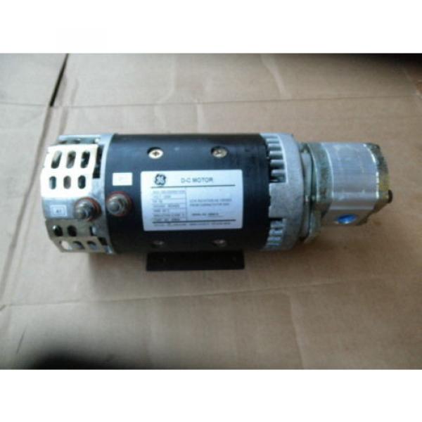 CROWN LIFT GE DC MOTOR HYDRAULIC PUMP BOSCH REXROTH 5BCG52MA100A 9510290001 NEW #3 image