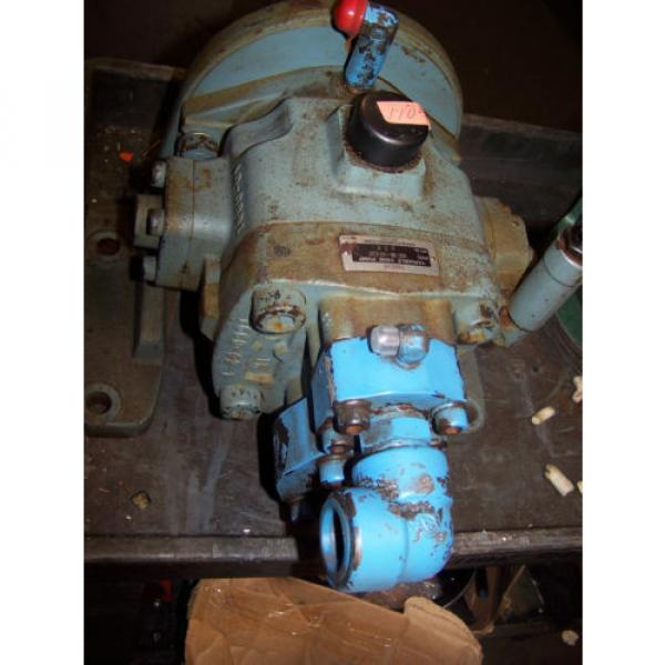 Nachi Variable Vane Hydraulic Pump Model VDC-3B-1A3-E20 #5 image