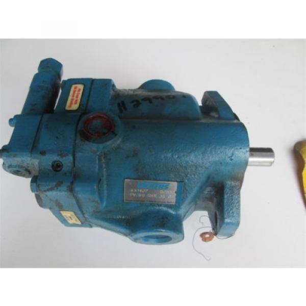 Vickers PVB10-RSY-31-C 11 Hydraulic Pump with 7/8&#034; Shaft #1 image