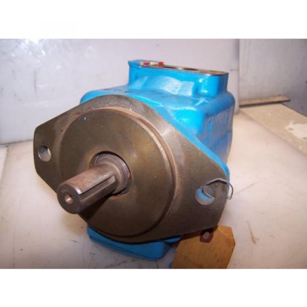 Origin VICKERS EATON HYDRAULIC VANE PUMP 25V21A-1A22R 02-137117-1 #1 image