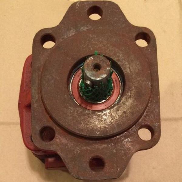 Muncie PK Series Hydraulic Gear Pump Motor PK4-9BPBB 4 GPM 1000 RPM #3 image