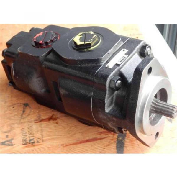 NEW! Parker Hydraulic Pump  7049520004 #1 image