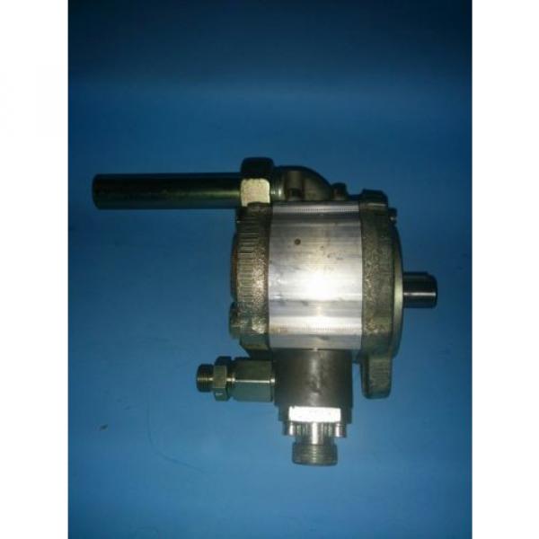 HALDEX GEAR PUMP # W9A1 05 R 3 B 07 NN #1 image