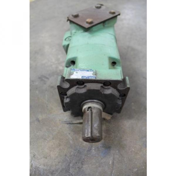 REBUILT CHAR-LYNN EATON 32 3 109 1055 004HB HYDRAULIC PUMP 1-1/4#034; SHAFT DIA #3 image