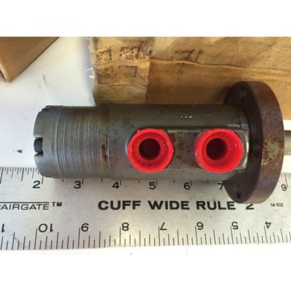 NEW OLD LAMINA A100FM0,A100FMO HYDRAULIC MOTOR, SHAFT DIAMETER: 5/8&#034; ,BOXZA #4 image