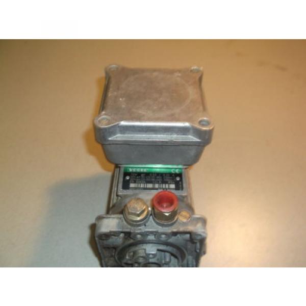 USED VOGEL HYDRAULIC MOTOR DM7, EN 60034, IP54, MF2-S127 W/ K56-71R/N FREE SHIP #2 image