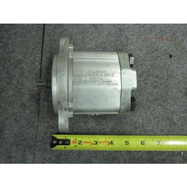 NEW BUCHER HYDRAULICS GEAR PUMP # AP200 / 11D887-S #1 image