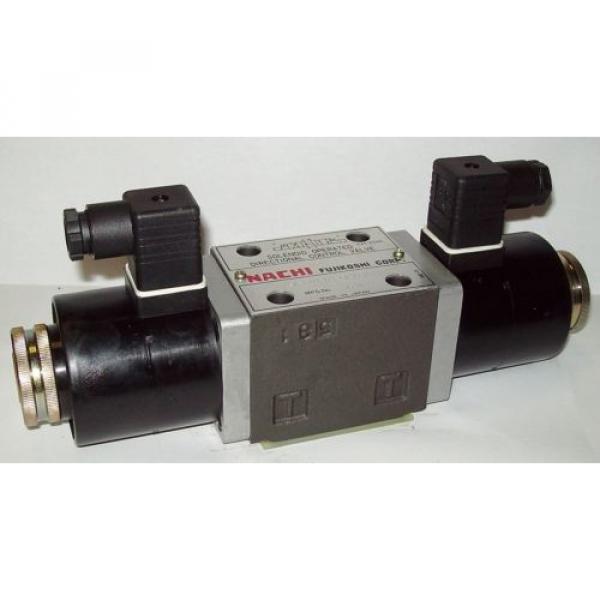 D03 4 Way 4/3 Hydraulic Solenoid Valve i/w Vickers DG4S4-017C-U-D 230 VAC #1 image