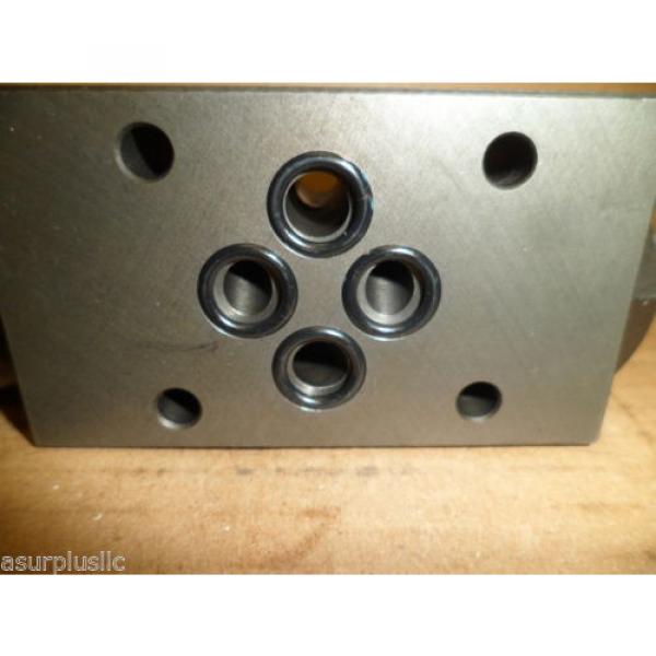 NACHI OG-G01-PC-K-5544C HYDRAULIC MODULAR VALVE ADJUSTABLE NOS #5 image