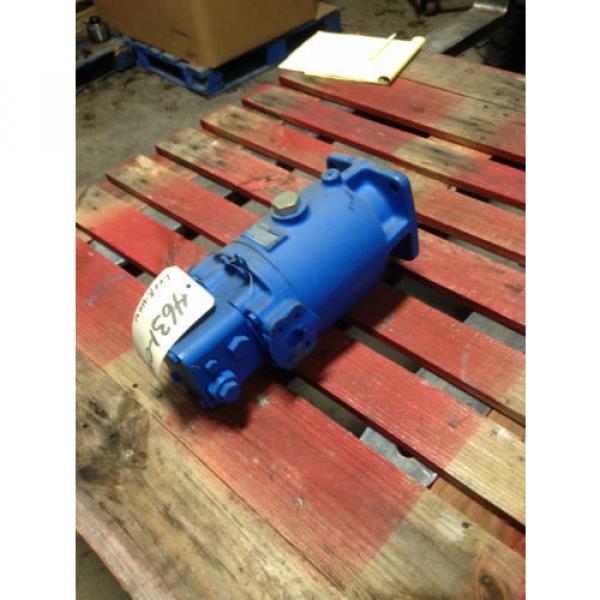 Eaton OEM reman 4631-048 hydraulic motor #2 image